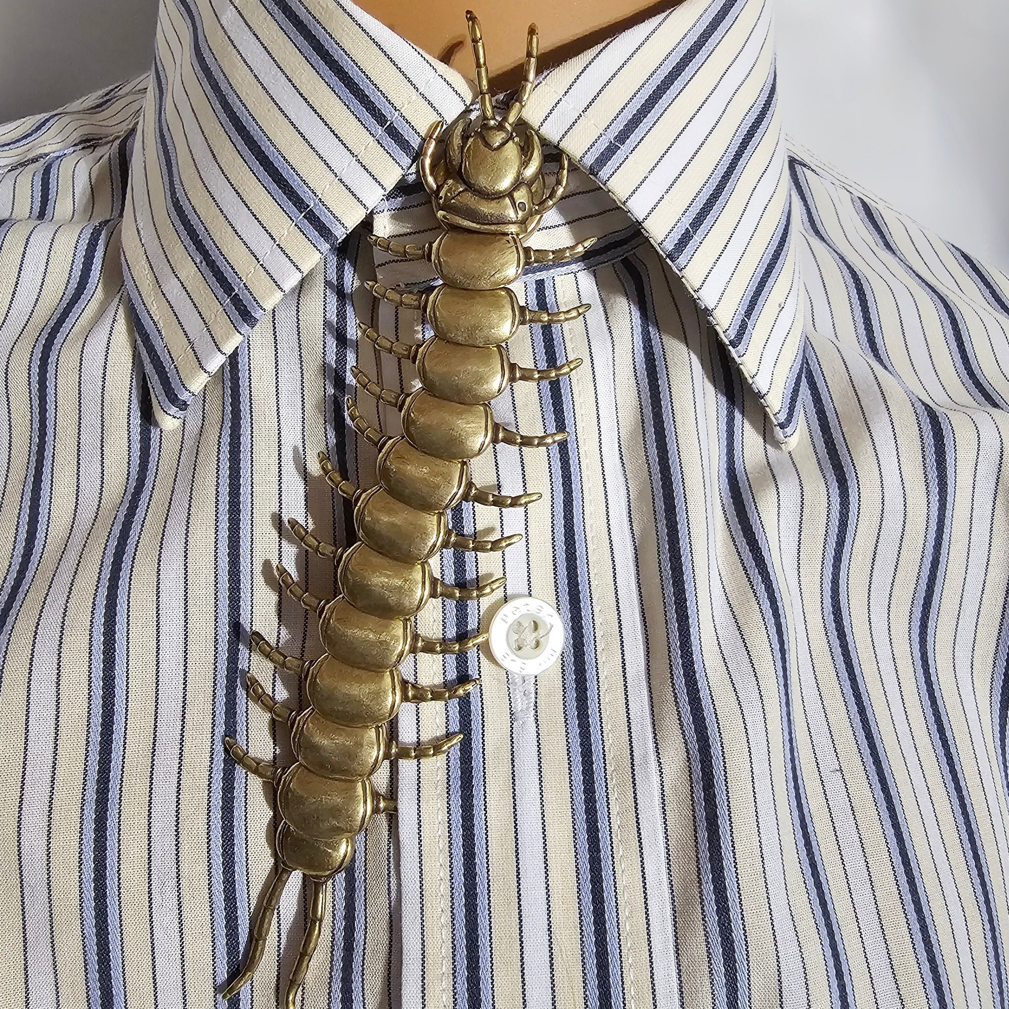 🔥Last Day 49% OFF - 🖤🐛Centipede button cover