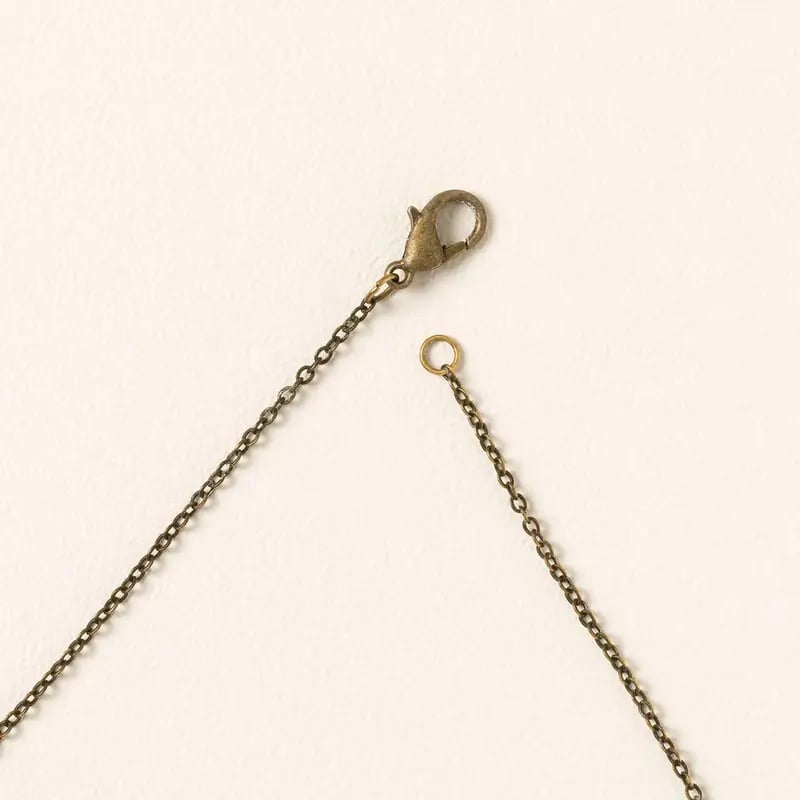 🔥 Last Day 50% OFF – Brass Locket Necklace with 22 Miniature Tarot Cards, 30" Adjustable Chain