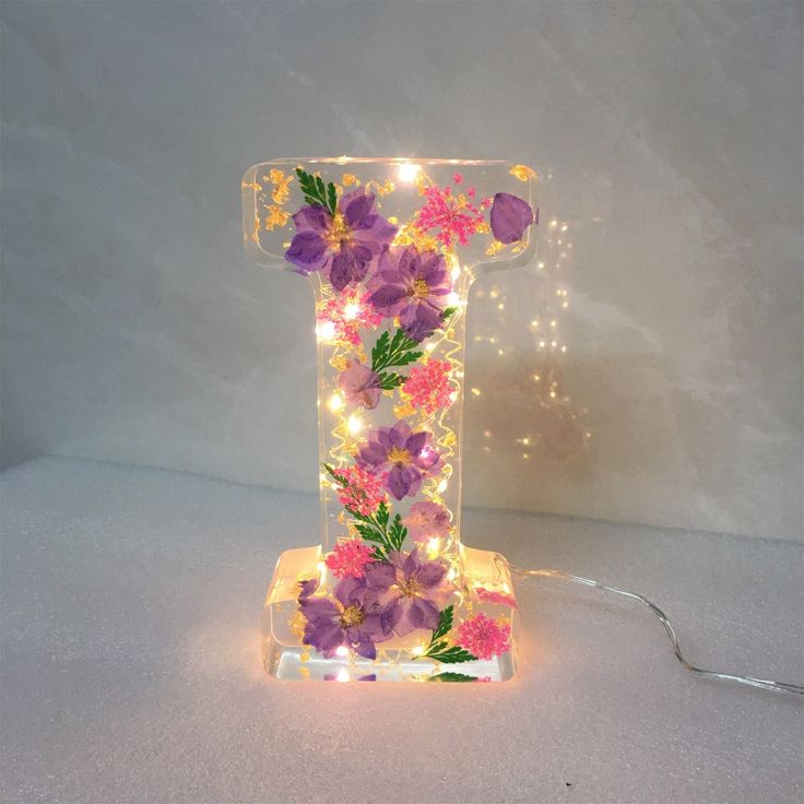 🌸Last Day 49% OFF - Flowers Resin Night Light (Free Shipping)