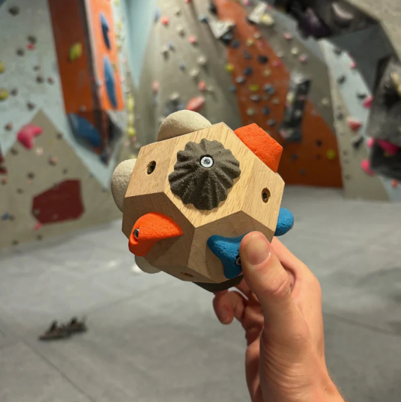 🧗‍♀️Handcrafted Boulder Block - Build Strength and Precision🏆